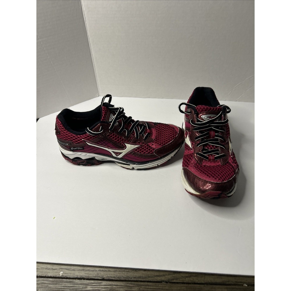 Mizuno Wave Rider 15 Limited Anniversary Edition Running Shoes. Women's sz 8w